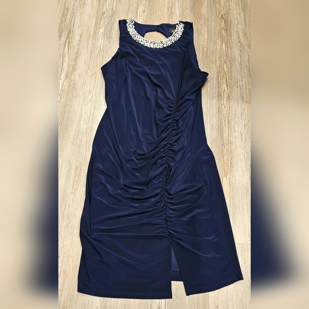 Women's Embellished-Neck Open-Back Ruched Dress - Picture 6 of 16